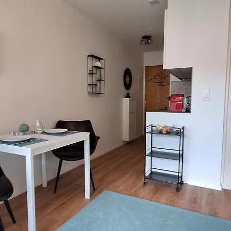 아파트 Mayenzett 25, Komplett Renoviert, Vis-a-vis Klinik & Thermalbad 로이커바드