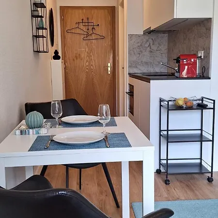Apartmán Mayenzett 25, Komplett Renoviert, Vis-a-vis Klinik & Thermalbad Leukerbad